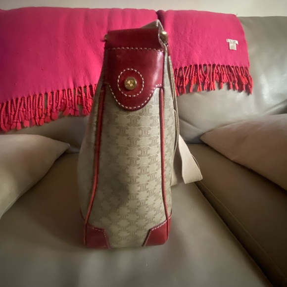 Authentic Unisex Celine crossbody bag made in Italy - Picture 5 of 15